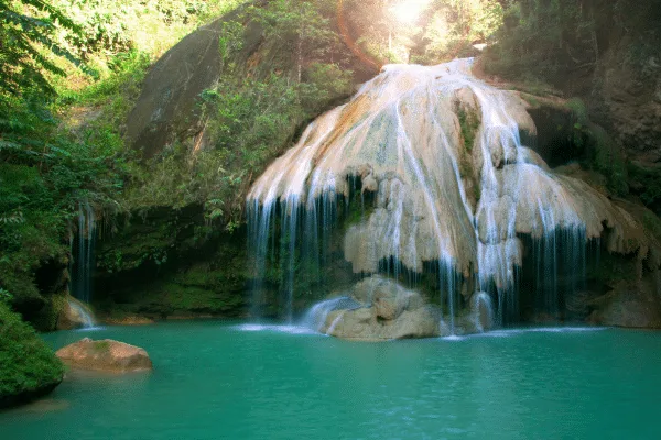 Wodospady Erawan zwiedzaj z AsiaTrip.pl