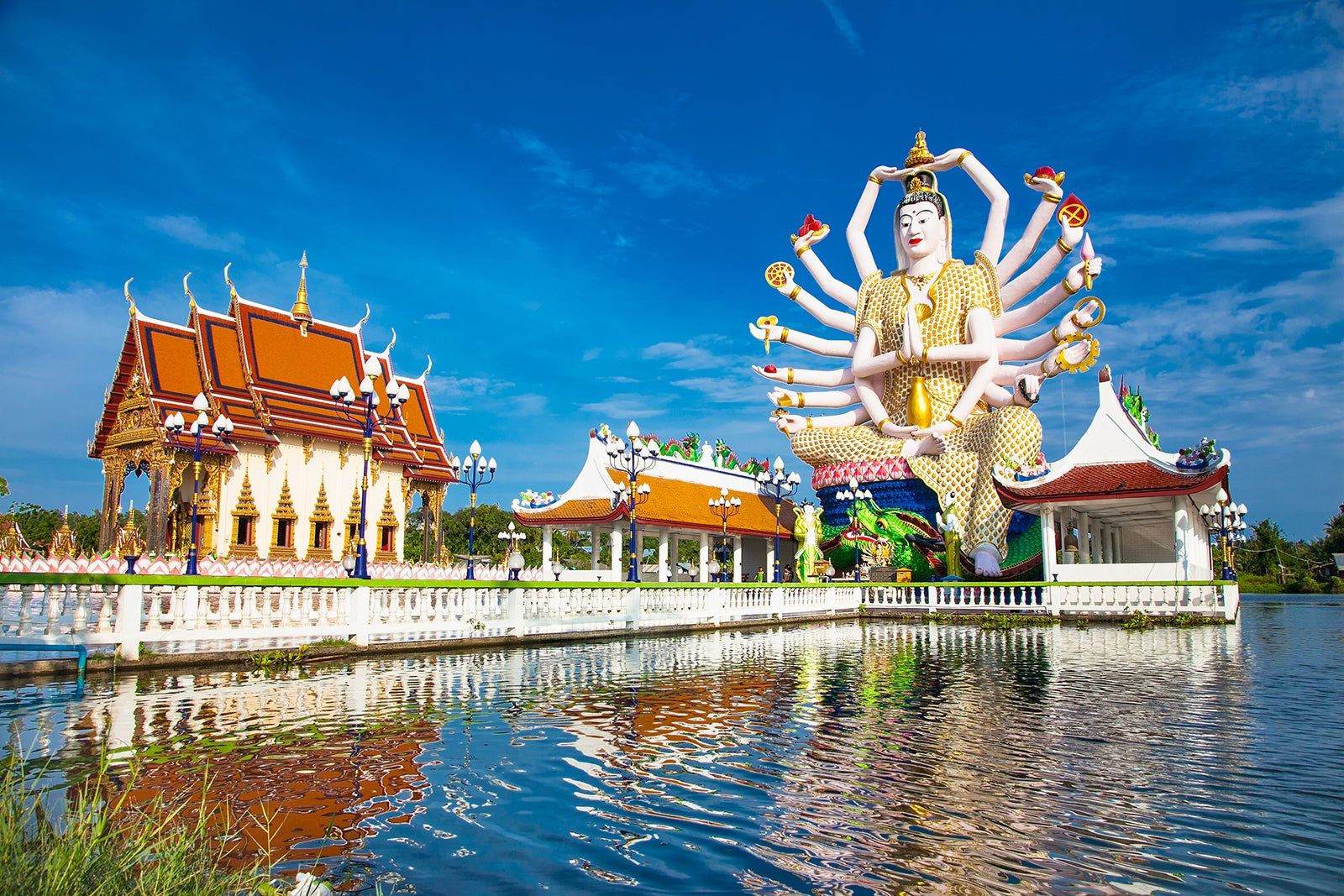 Wat Plai Laem Koh Samui atrakcje