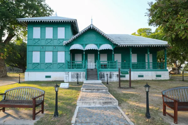 Tajemnicza wyspa zwiedzaj z AsiaTrip.pl