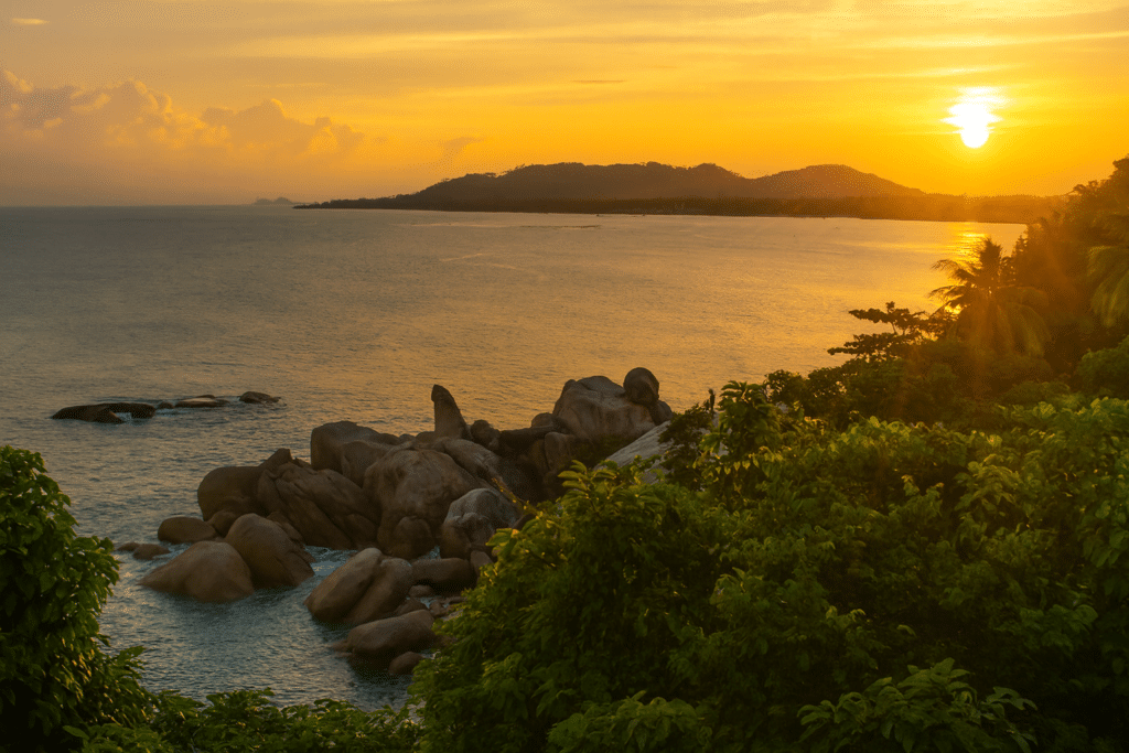 Koh Samui co zobaczyć - atrakcje, plaże i zwiedzanie wyspy