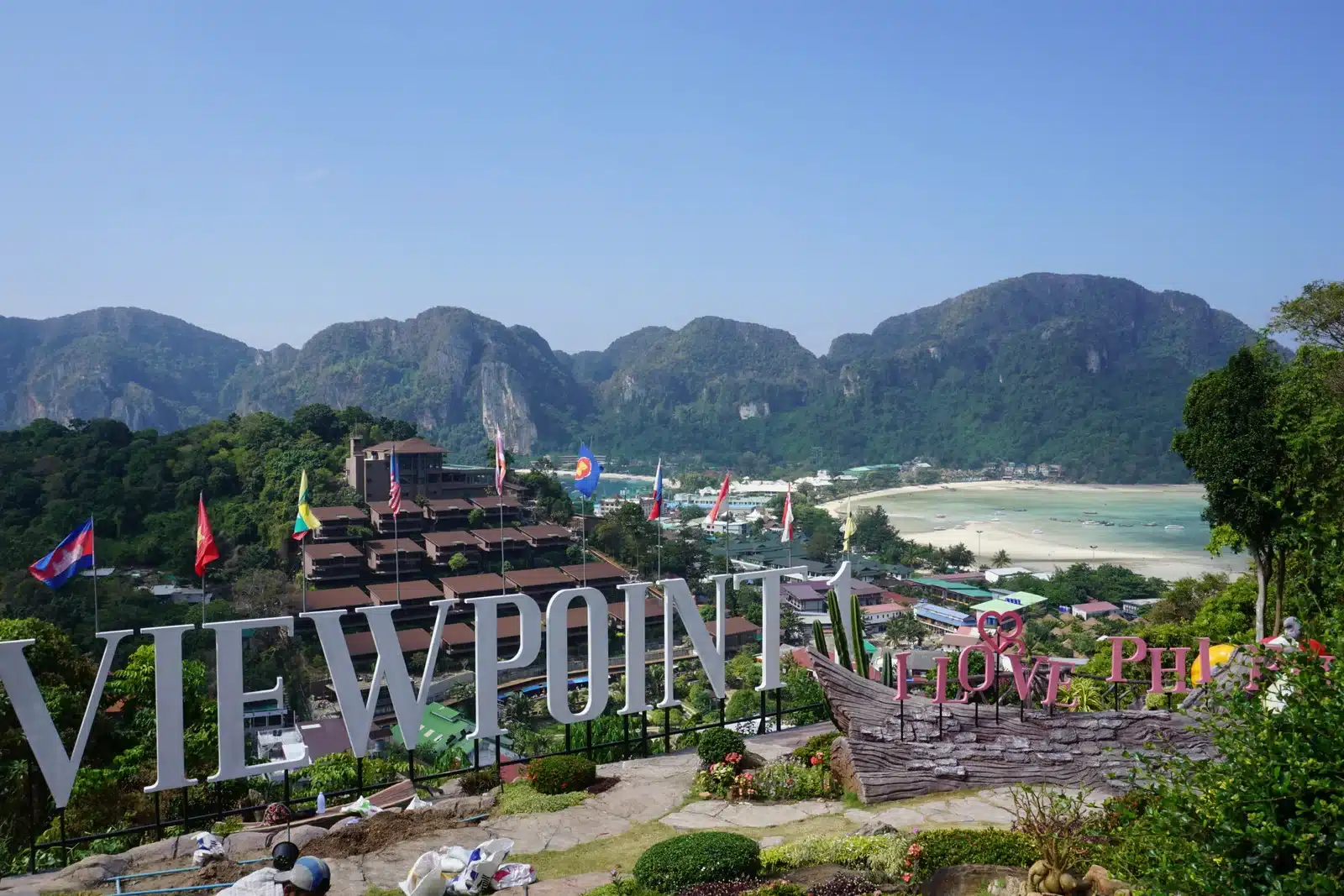 Koh Phi Phi co zobaczyć podczas wakacji