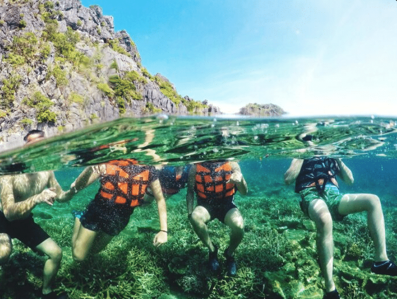 Snorkeling Koh Phi Phi