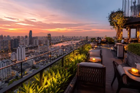 Bangkok rooftop bars: the best way to enjoy an evening with a view
