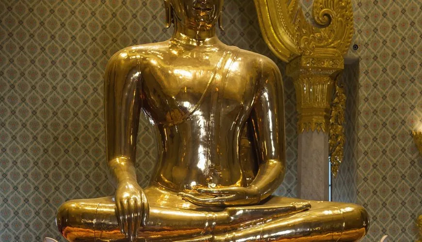Golden Buddha statue at Wat Traimit in Bangkok